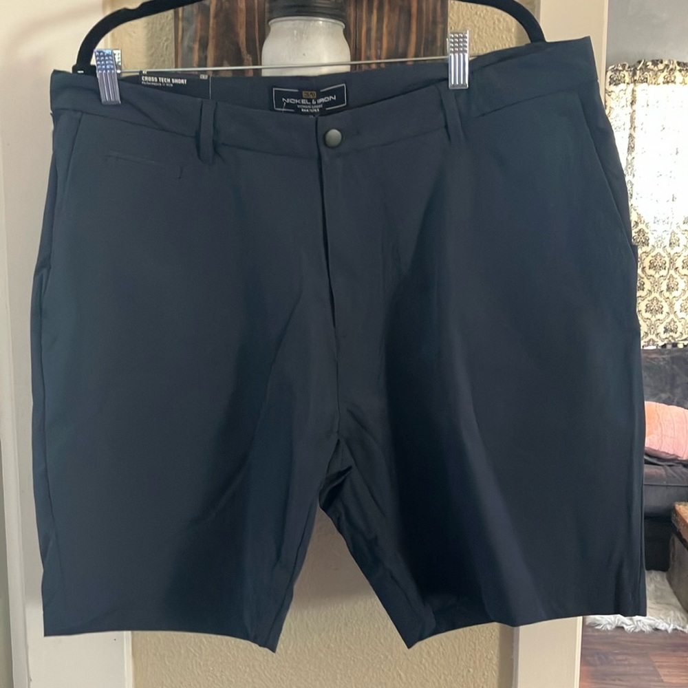 🌞Nickel and Iron NWT men’s short